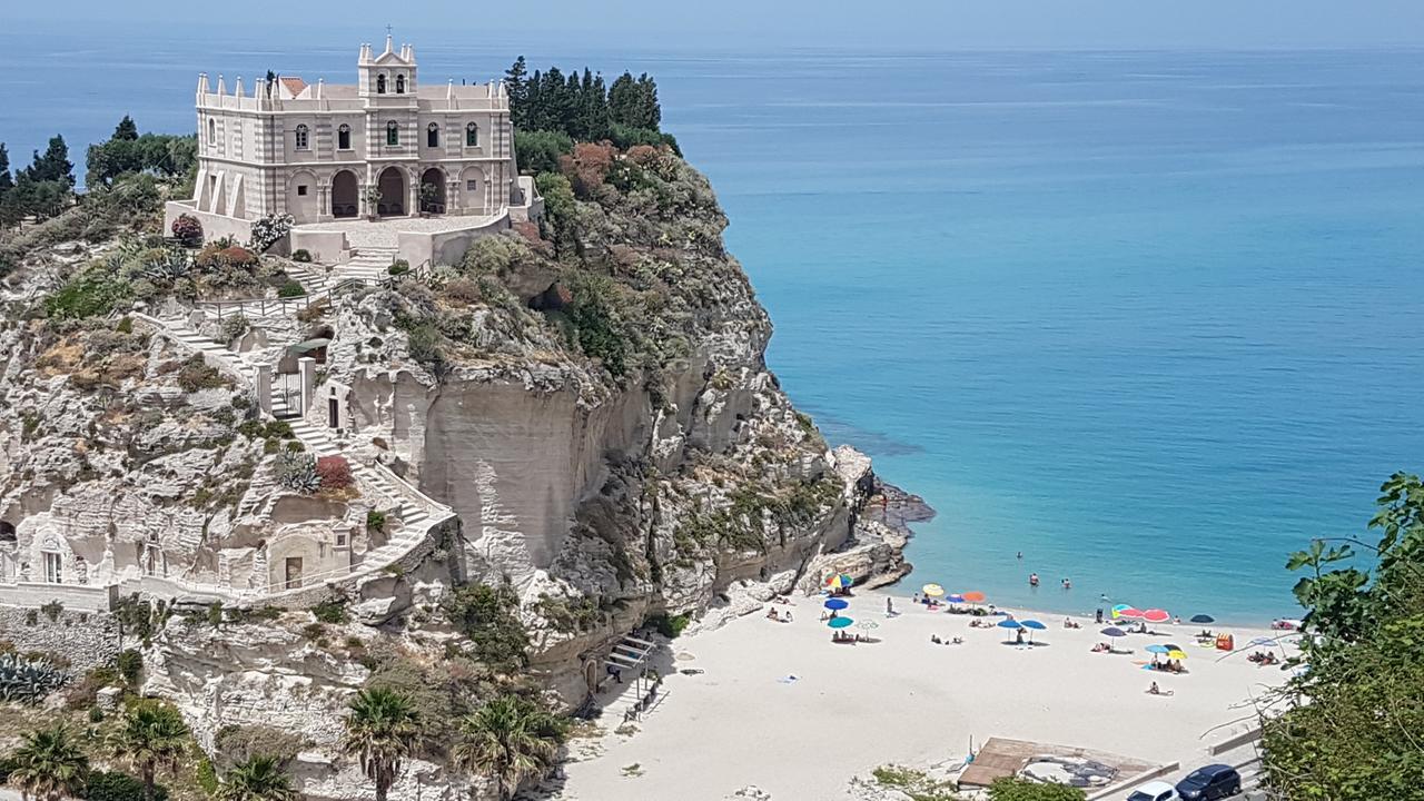 Chez Moi Tropea Centro Bed & Breakfast Exterior photo